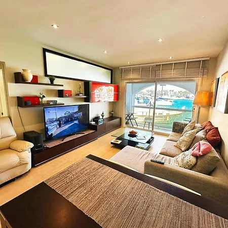 New Waterfront Gem W Rooftop Pool-puerto Marina Apartment Benalmadena